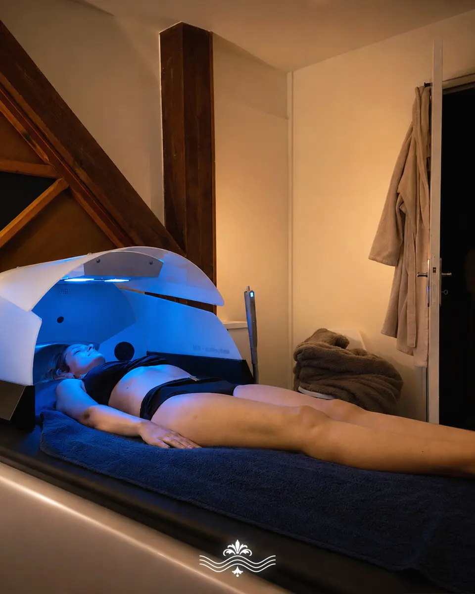 Cabine de massage hydrojet du Spa Lelys